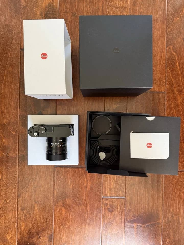 Leica Q3 43 Digital Cameras Black New Body Only