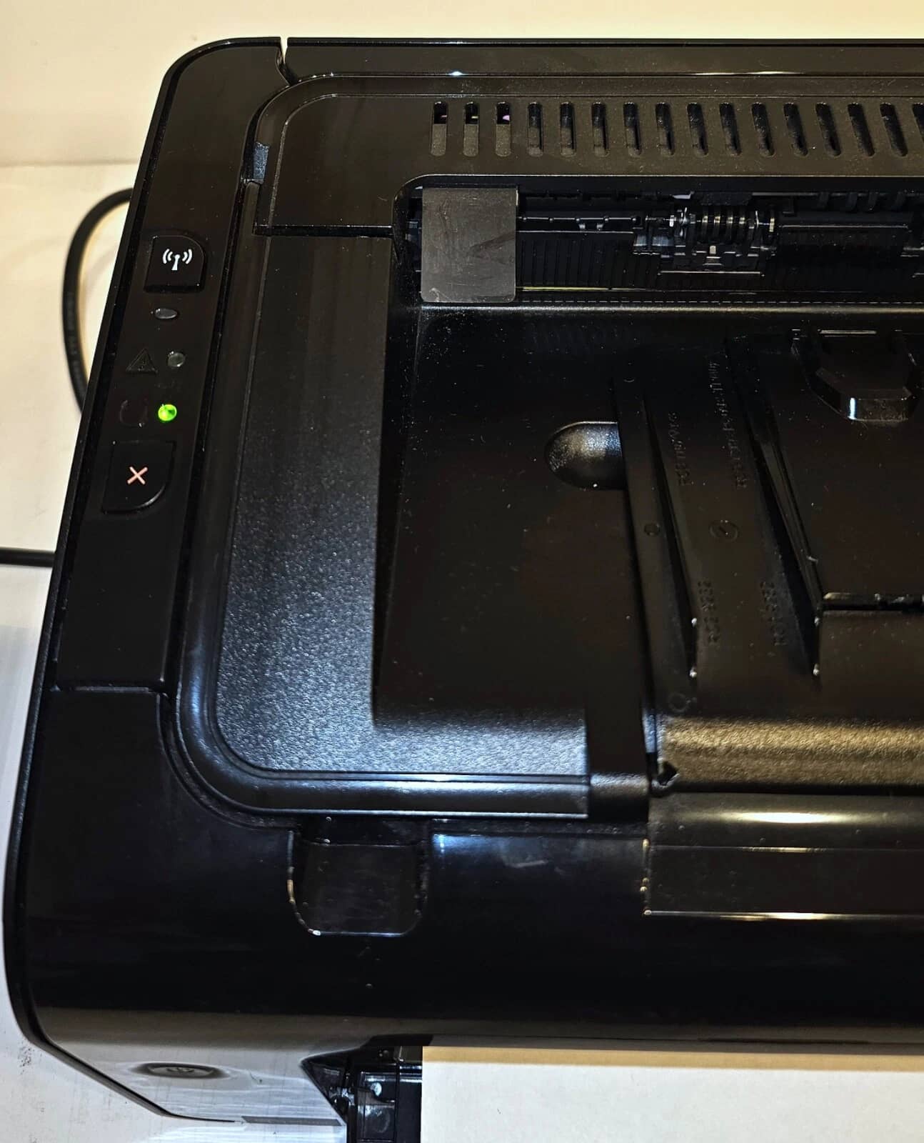 HP laserjet P1102w laser Printers Used - Good