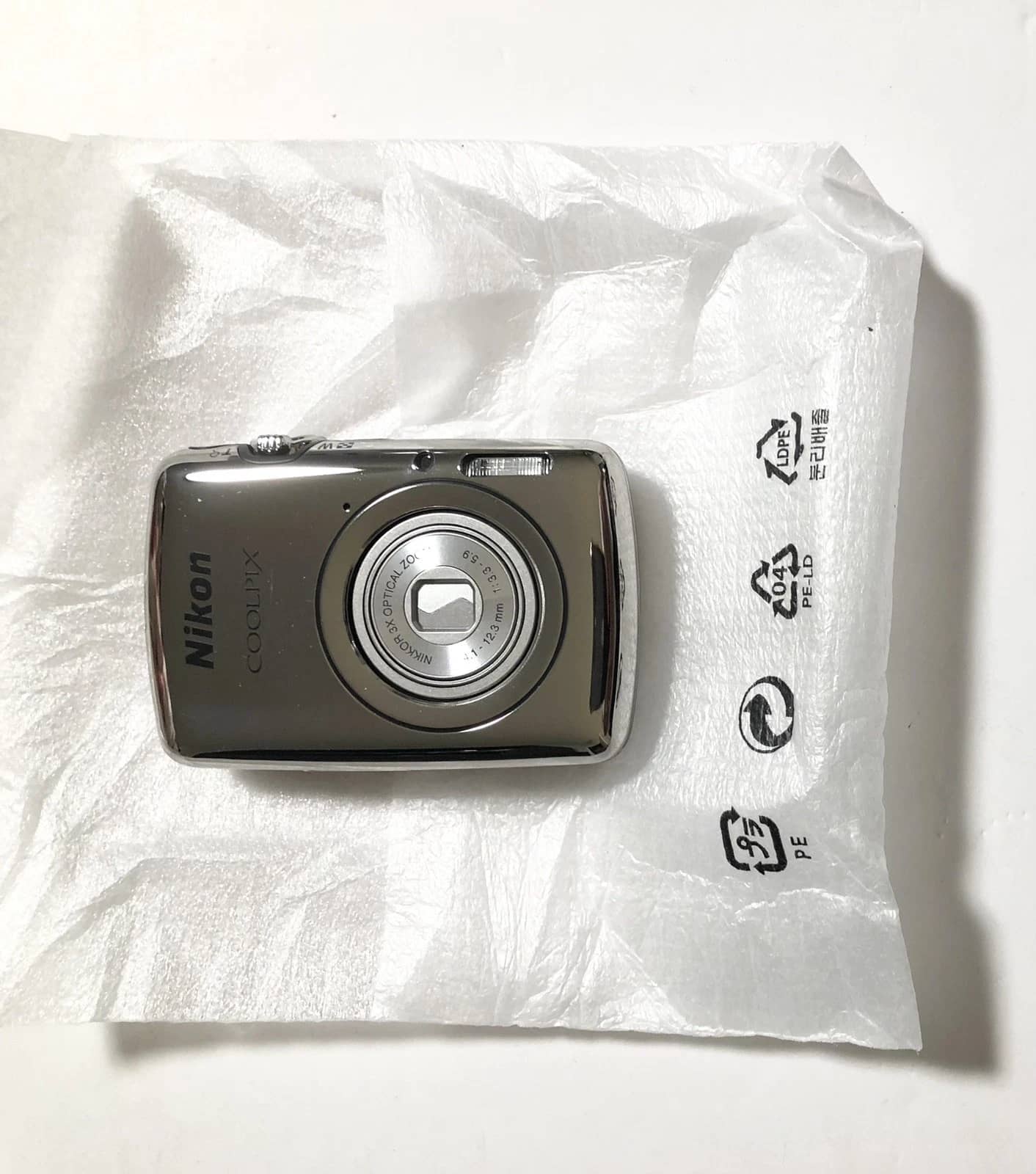 Nikon COOLPIX S01 Digital Cameras pink New Body Only