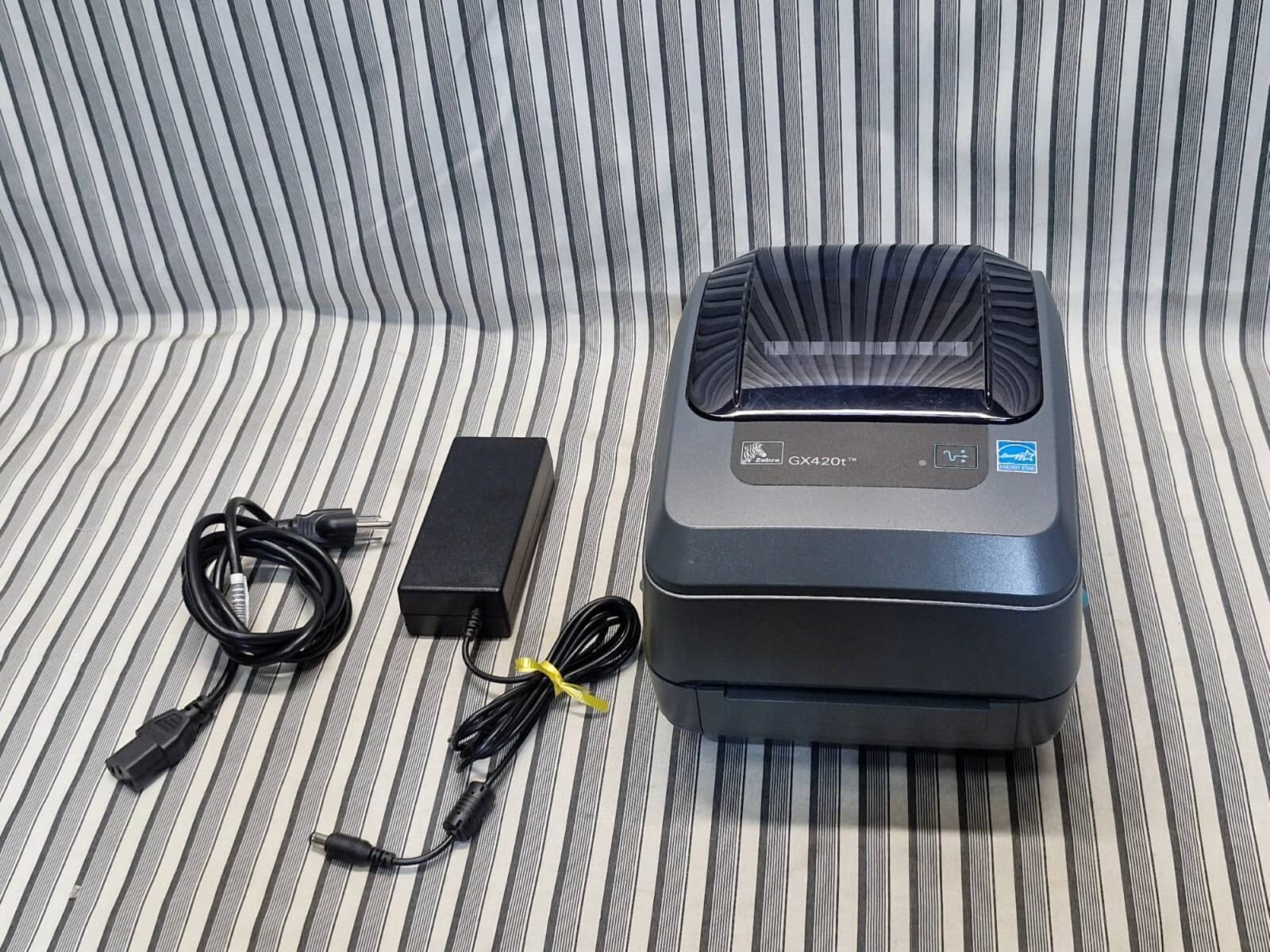 Zebra GX420t , GX42-102510-00GA Printers Used - Good