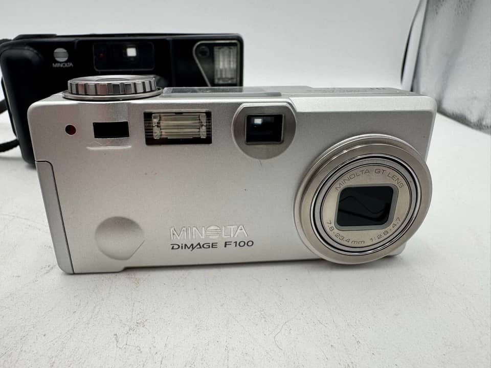 Nikon COOLPIX S220 Digital Cameras Purple New Body Only
