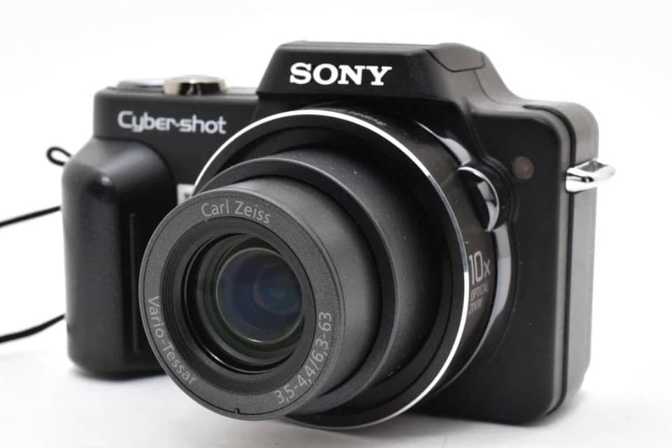 Sony Cyber-shot DSC-H10 Digital Cameras Black New Body Only