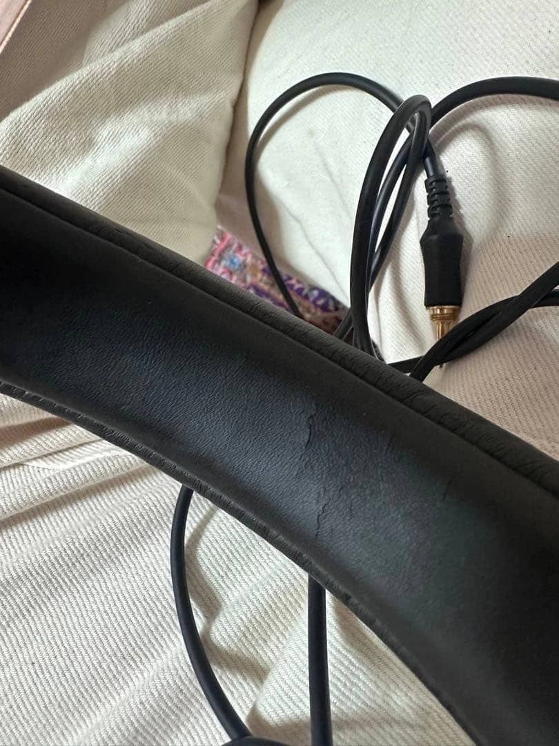 Yamaha HPH-MT8 Headphones & Earbuds Black New