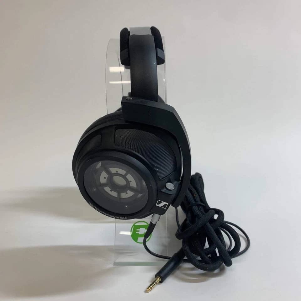 Sennheiser HD 820 Headphones & Earbuds Black New