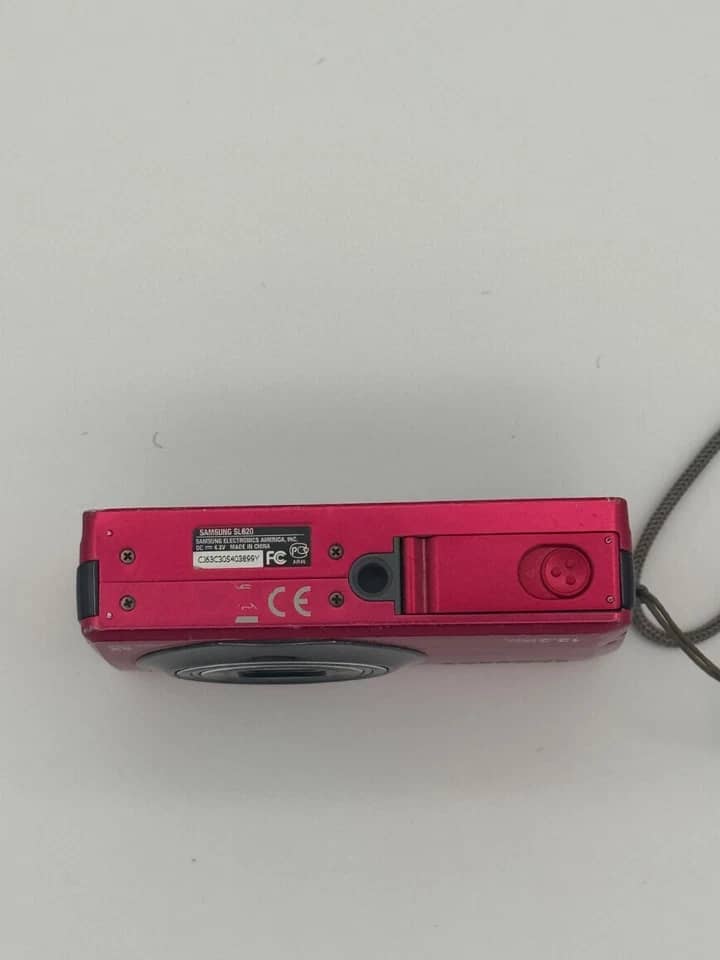 Samsung sl620 Digital Cameras Red New Body Only
