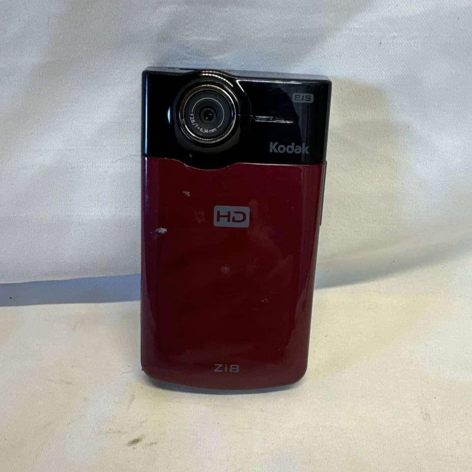 Kodak Z8 Digital Cameras