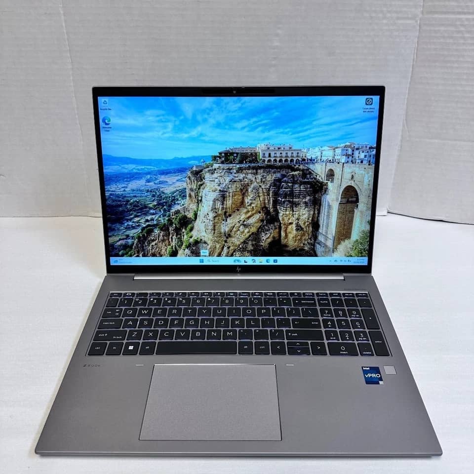 HP ZBook Firefly 16 G10 Computers