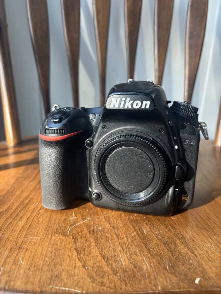Nikon D750 Digital Cameras
