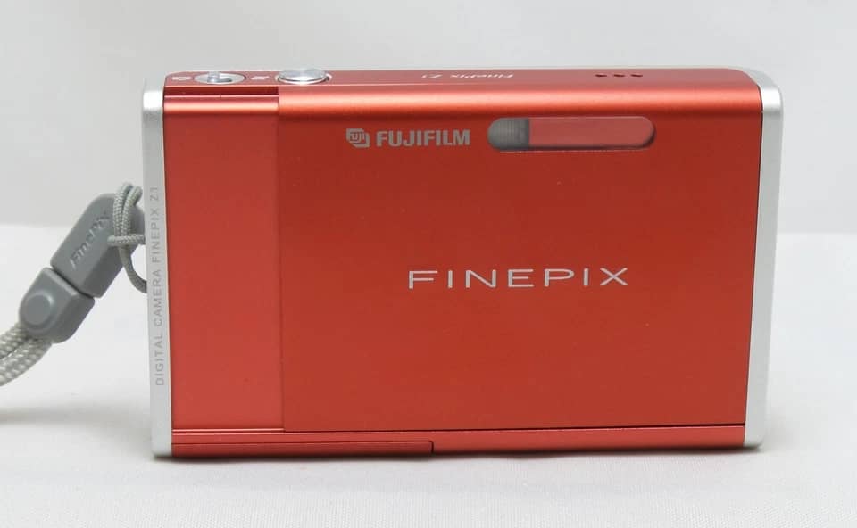 Fujifilm DiMAGE Z1 Digital Cameras