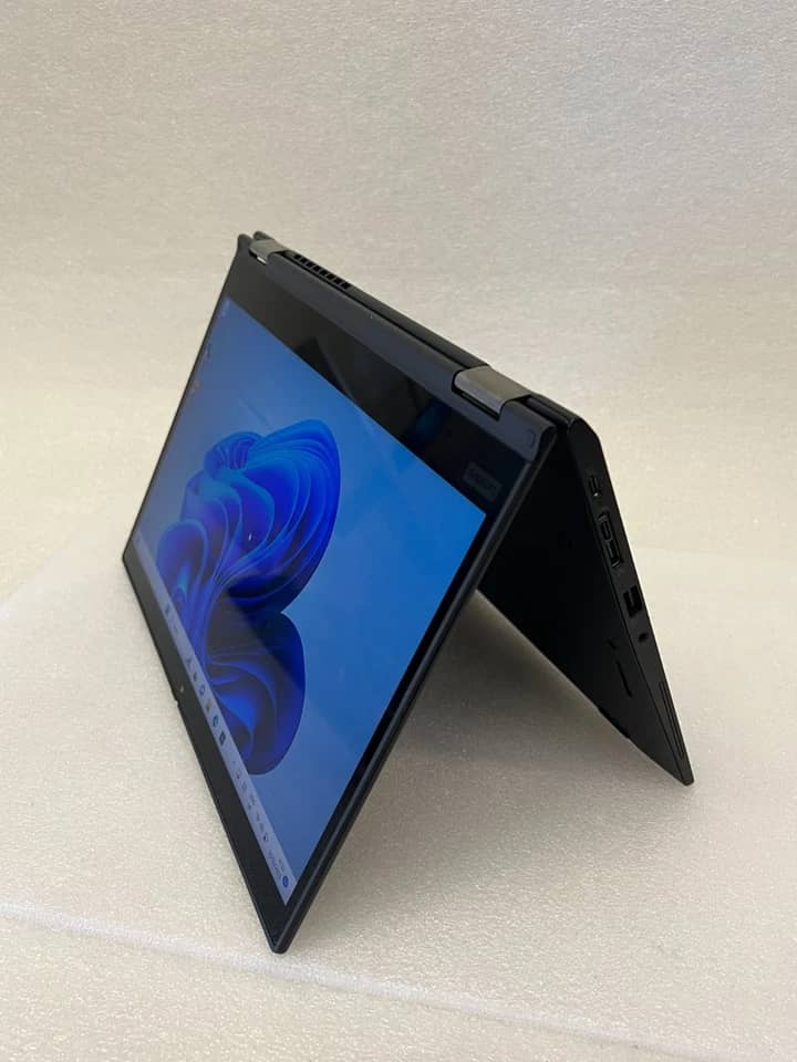 Lenovo ThinkPad X390 Computers