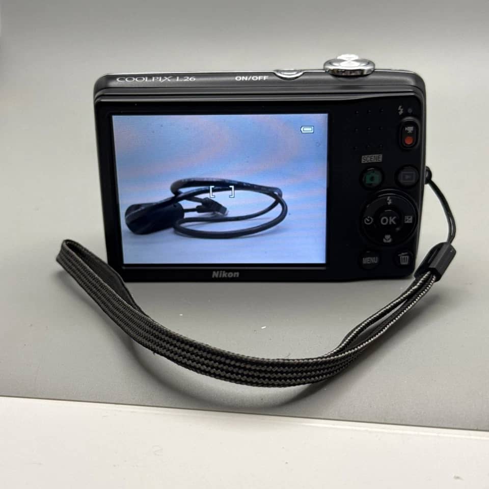 Nikon COOLPIX L26 Digital Cameras Red New Body Only