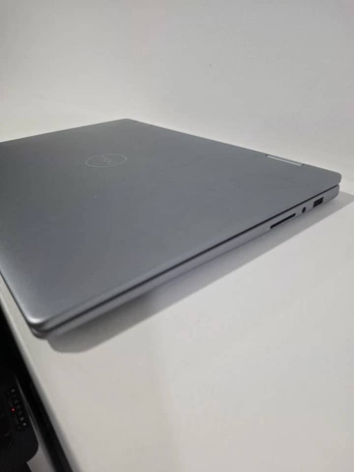 Dell Inspiron 7440 Computers