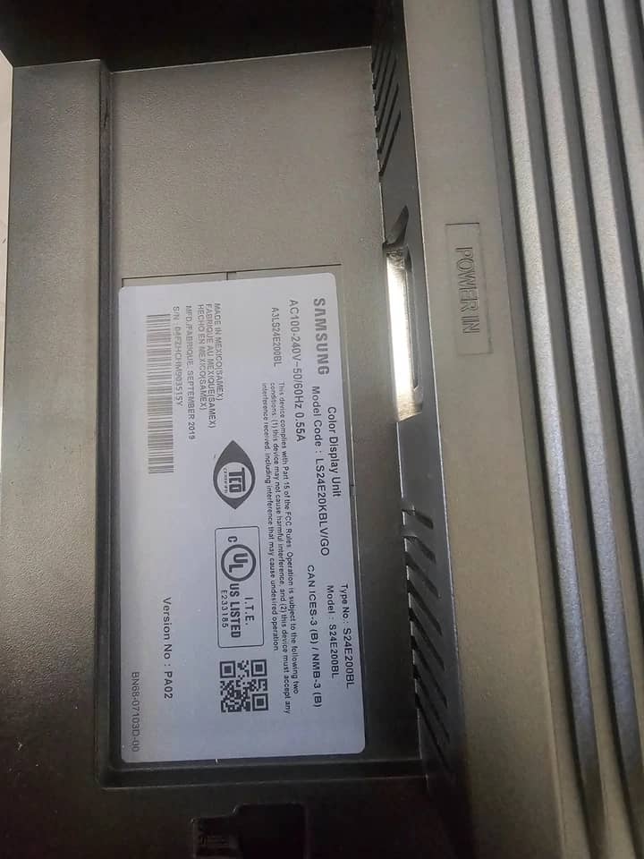 Samsung S24C200BL Monitors