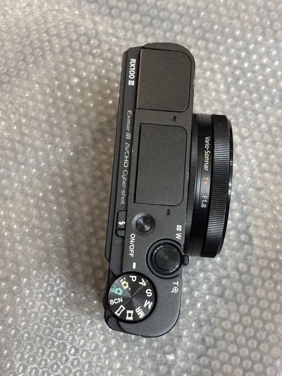 Sony Cyber-shot DSC-RX100 III Digital Cameras Black Used - Good Body Only