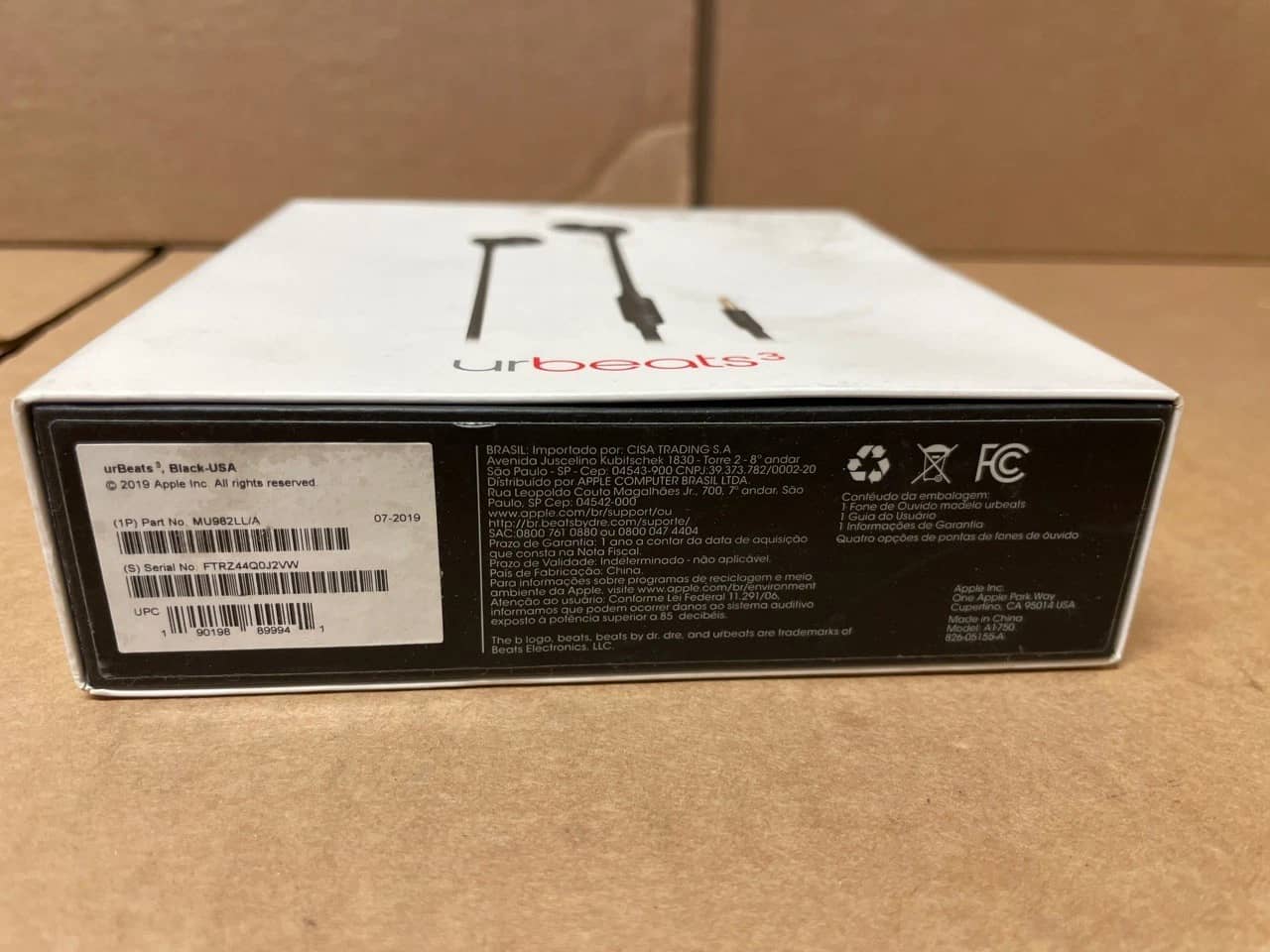 Beats UrBeats3 Headphones & Earbuds Black Open-Box Excellent