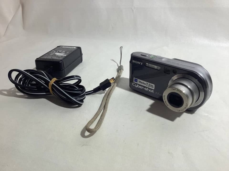 Sony DSC P200 Digital Cameras Silver New Body Only