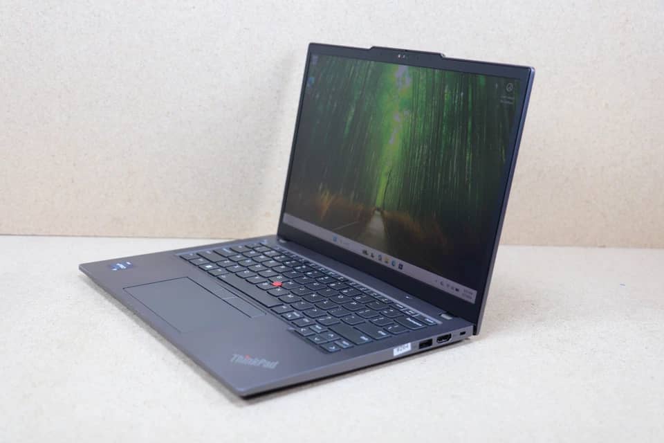 Lenovo ThinkPad X13 Gen 4 Computers