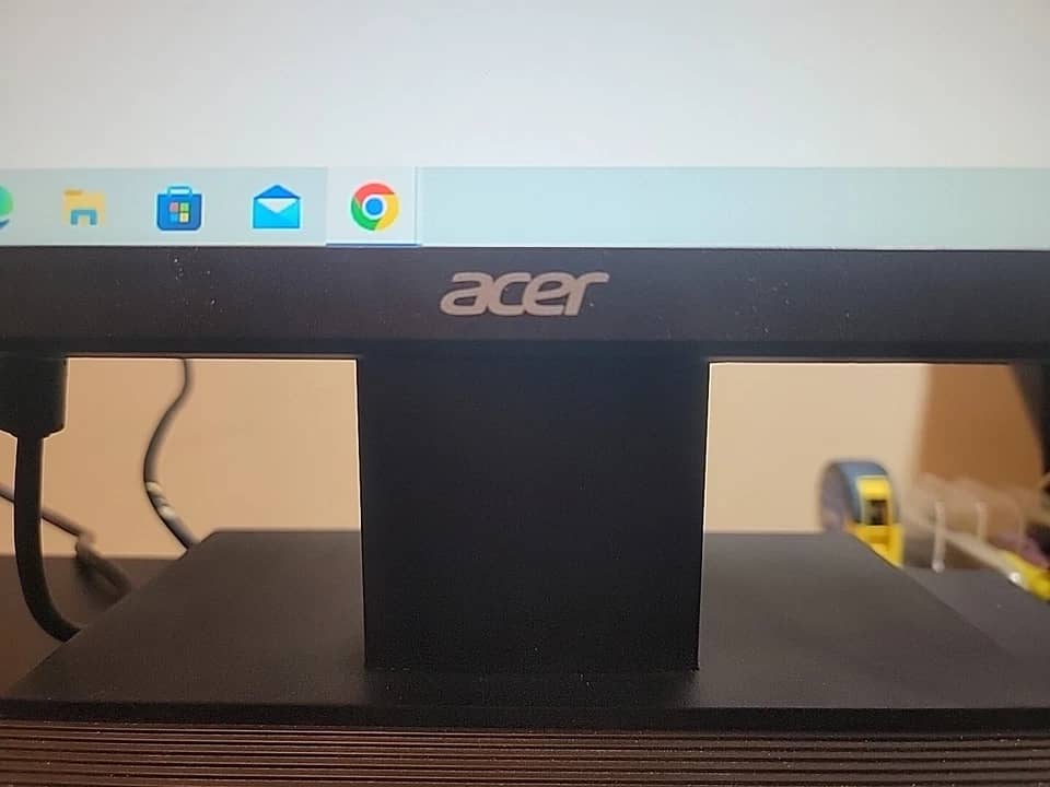Acer V226HQL Monitors