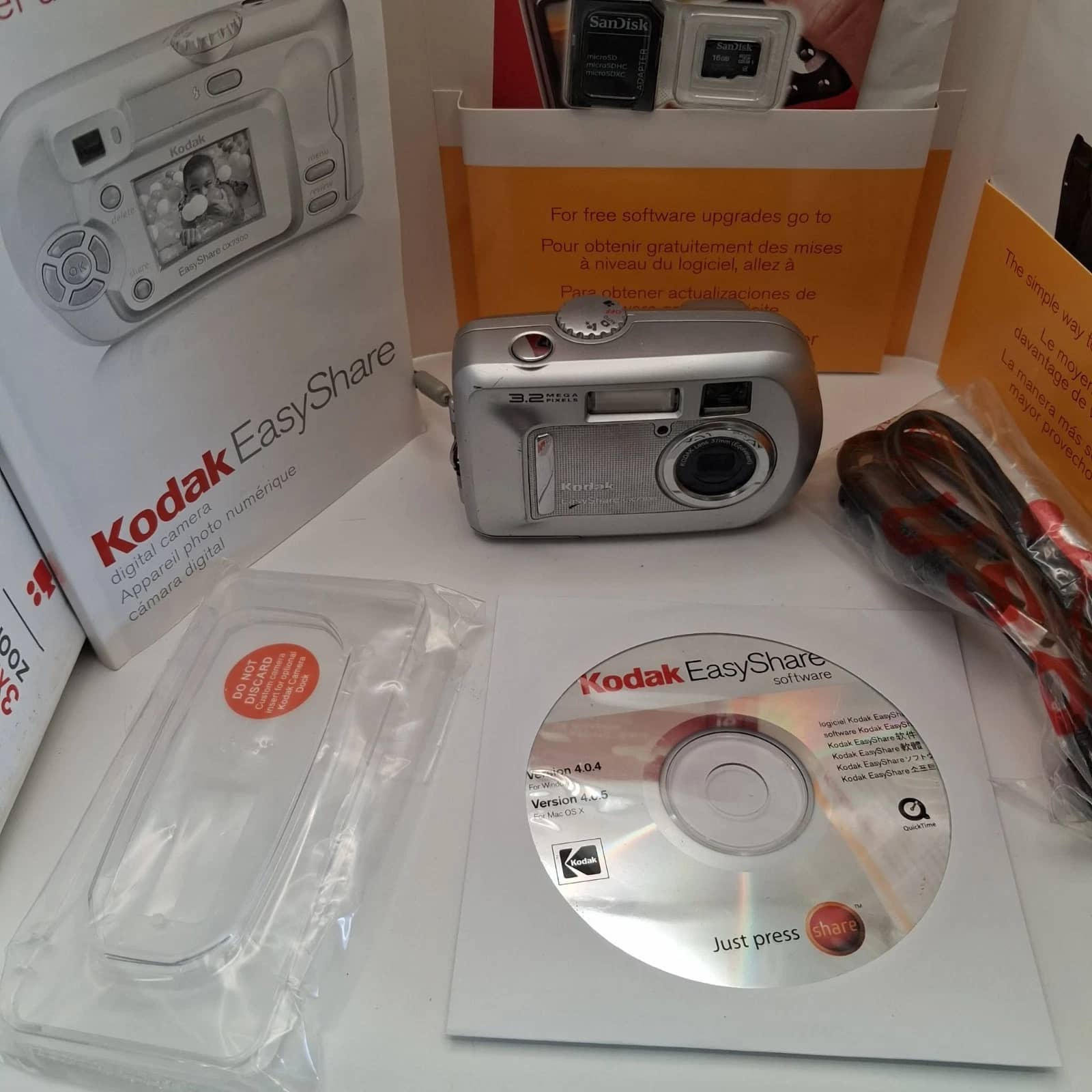 Kodak EasyShare CX7300 Digital Cameras Silver New Body Only