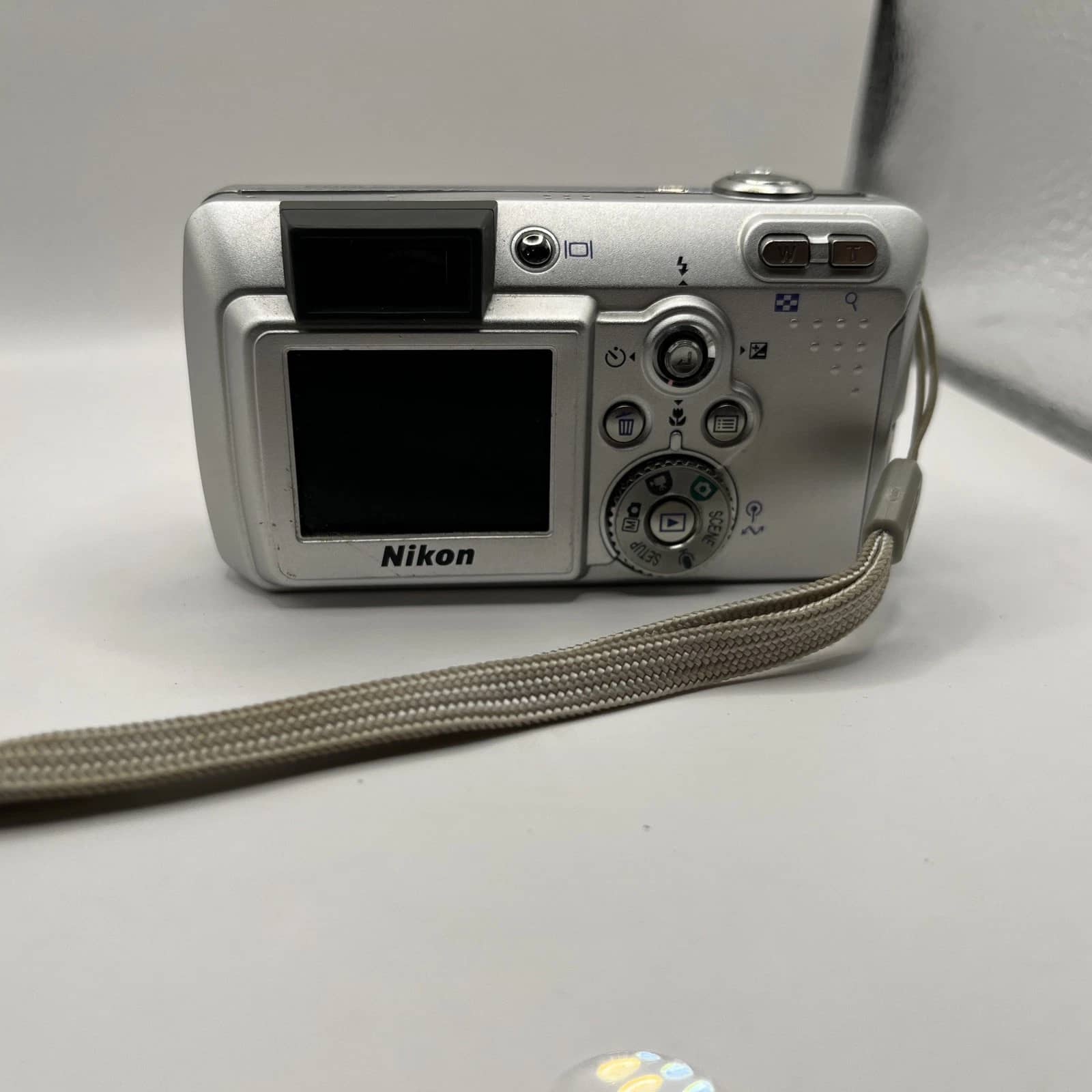 Nikon COOLPIX S3700 Digital Cameras Silver New Body Only