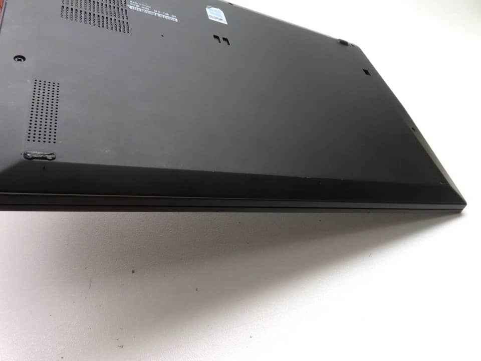 Lenovo ThinkPad X1 Carbon Gen 7 Computers