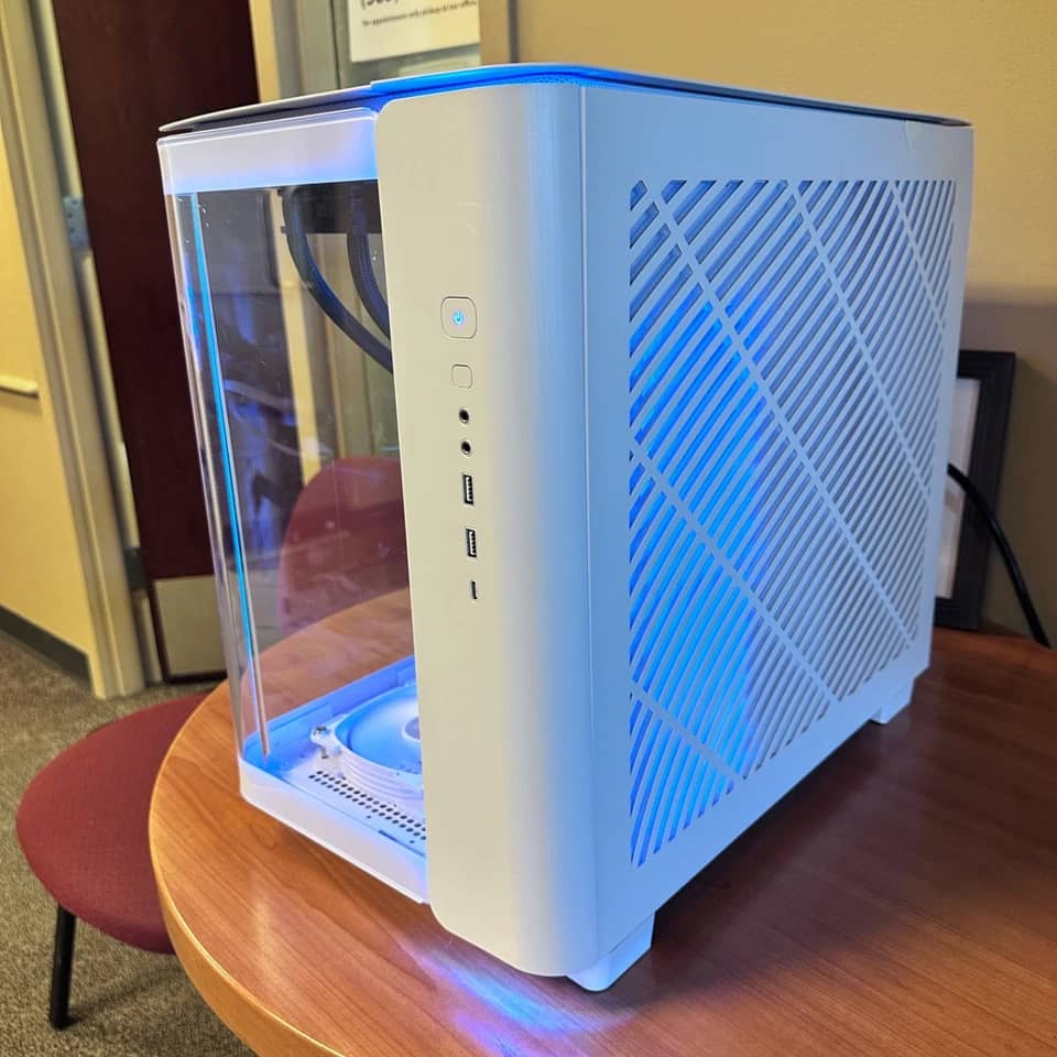 Skytech Gaming King 95 Computers New