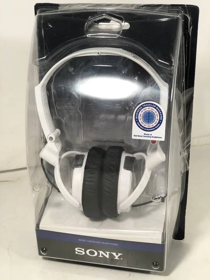 Sony MDR-NC7 Headphones & Earbuds White New
