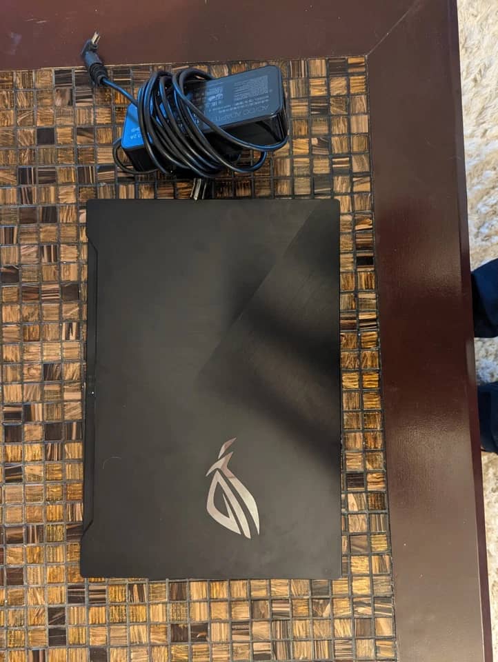 ASUS ROG Zephyrus GX701 Computers