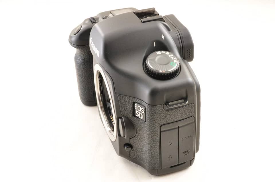 Canon EOS 5D Digital Cameras Black Refurbished - Excellent Body Only