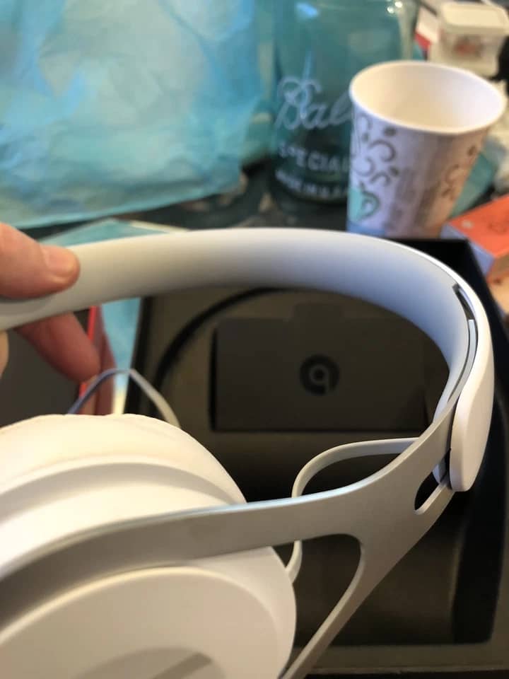 Beats EP Headphones & Earbuds Black New