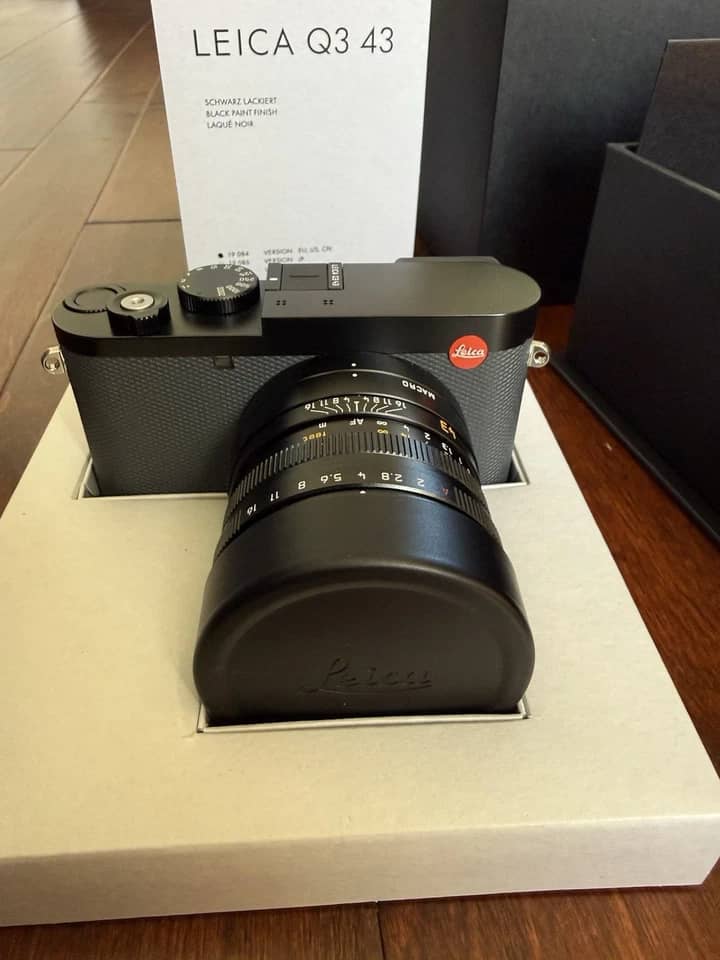 Leica Q3 43 Digital Cameras Black New Body Only