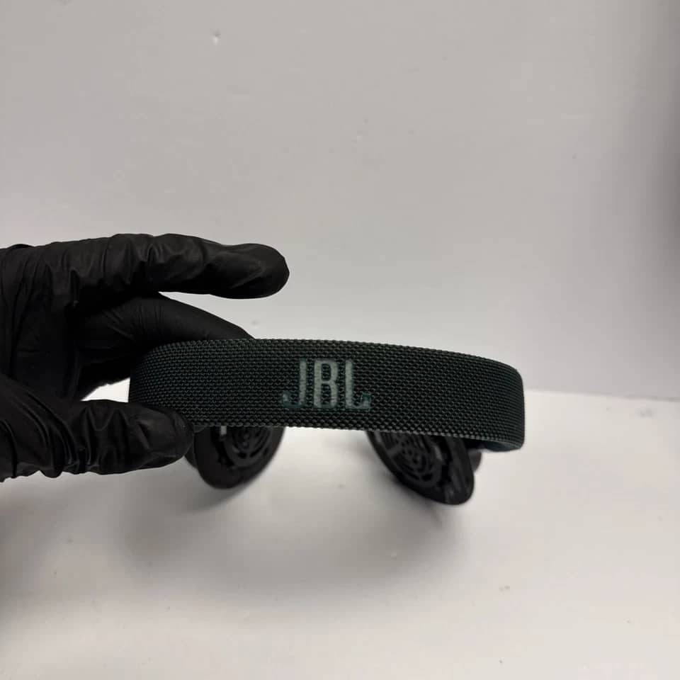 JBL Live 500BT Headphones & Earbuds 