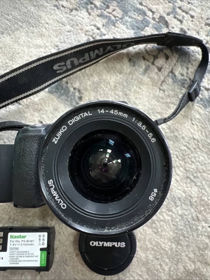 OM SYSTEM EVOLT E-300 Digital Cameras Black New Body Only