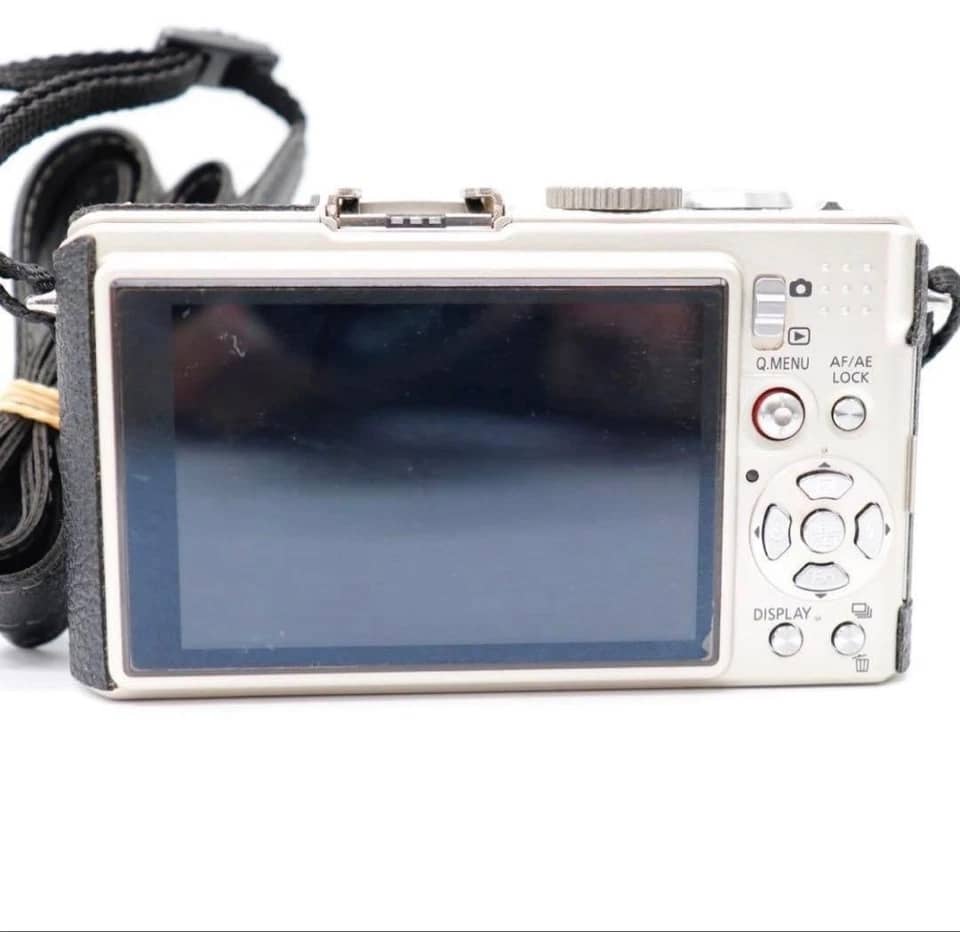 Panasonic LUMIX LX3 Digital Cameras Black New Body Only
