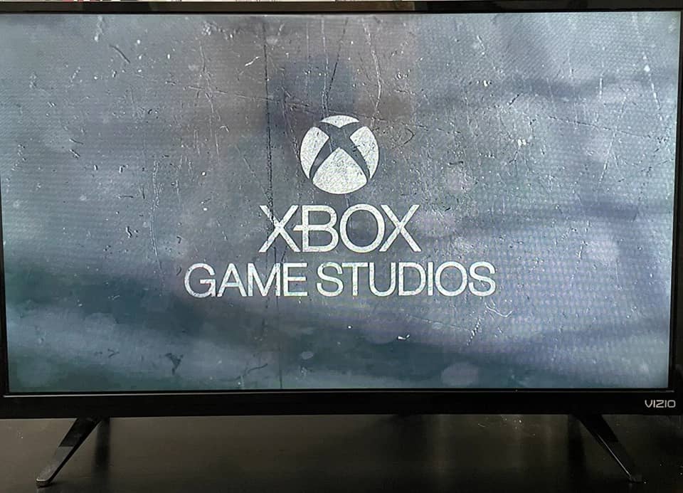 VIZIO D32H-G9 TVs