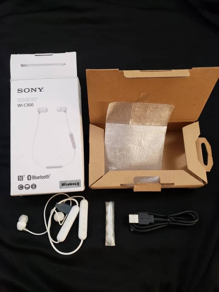 Sony WI-C300 Headphones & Earbuds Red New