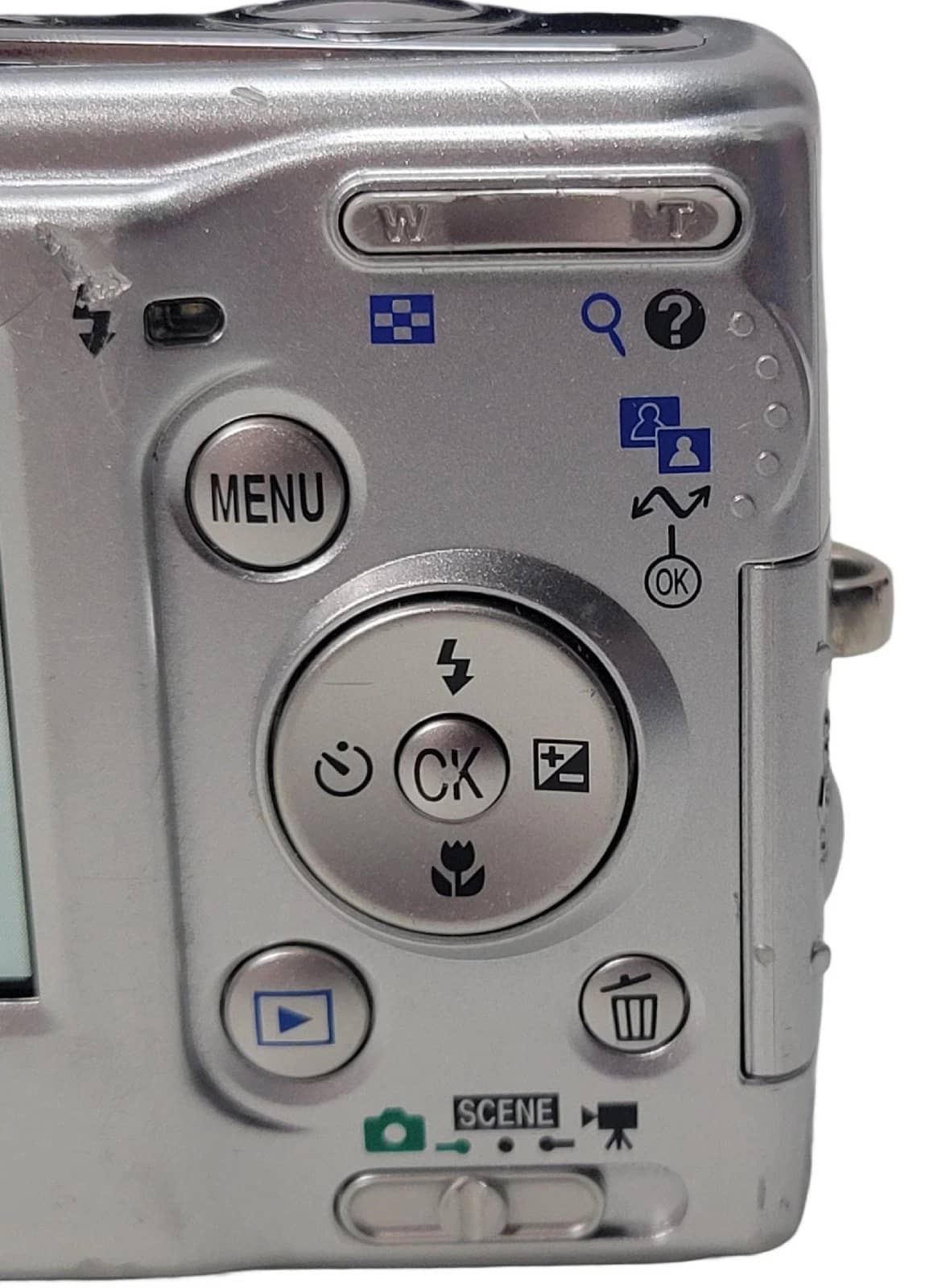 Nikon COOLPIX L10 Digital Cameras Silver New Body Only