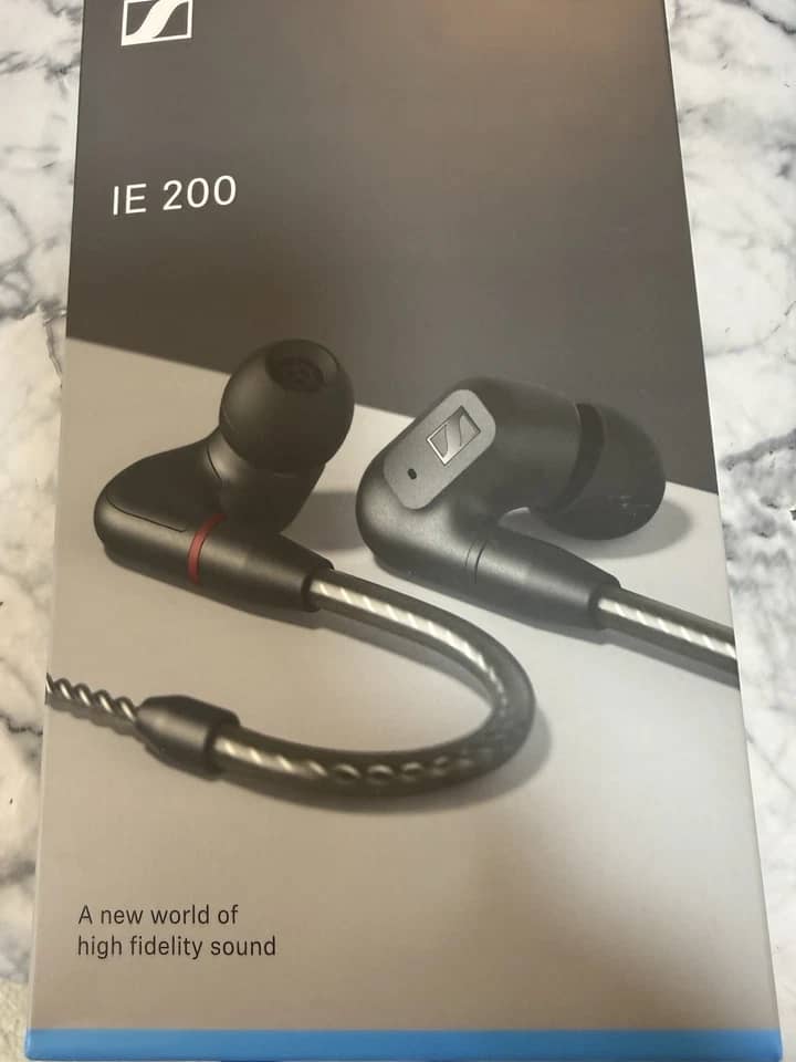 Sennheiser Sennheiser IE 200 Headphones & Earbuds 
