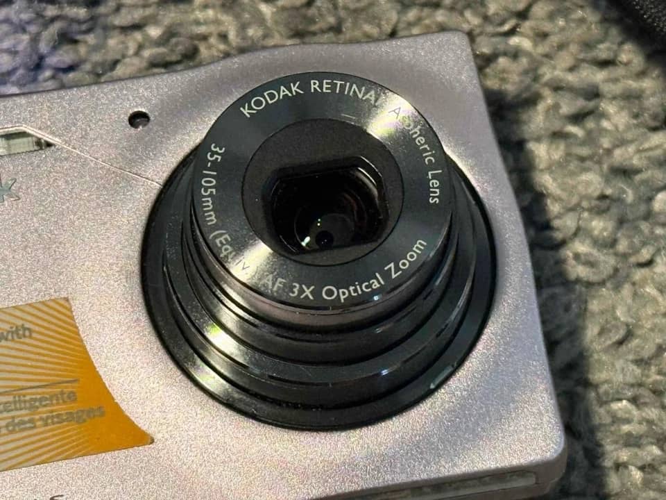 Kodak m1033 Digital Cameras pink New Body Only