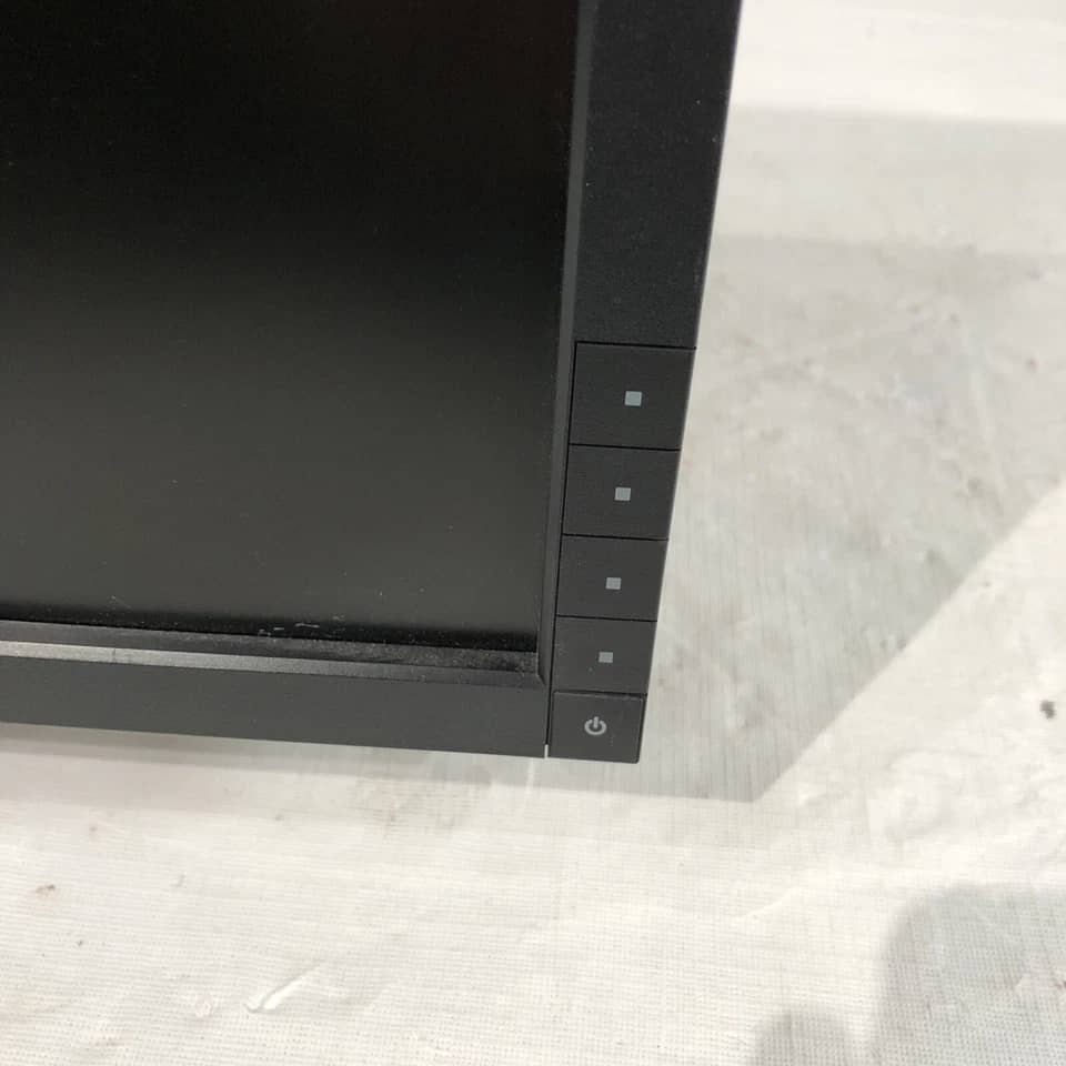 Dell P2210 Monitors
