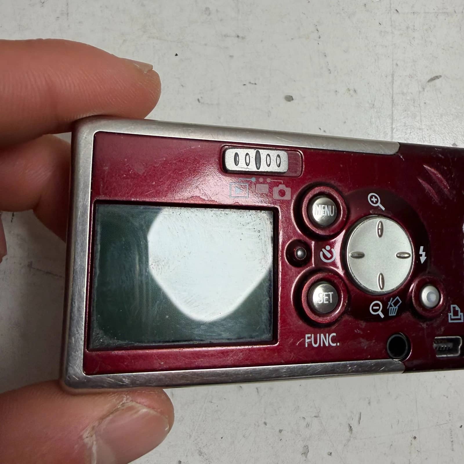 Canon PowerShot SD20 Digital Cameras Silver Used - Good Body Only