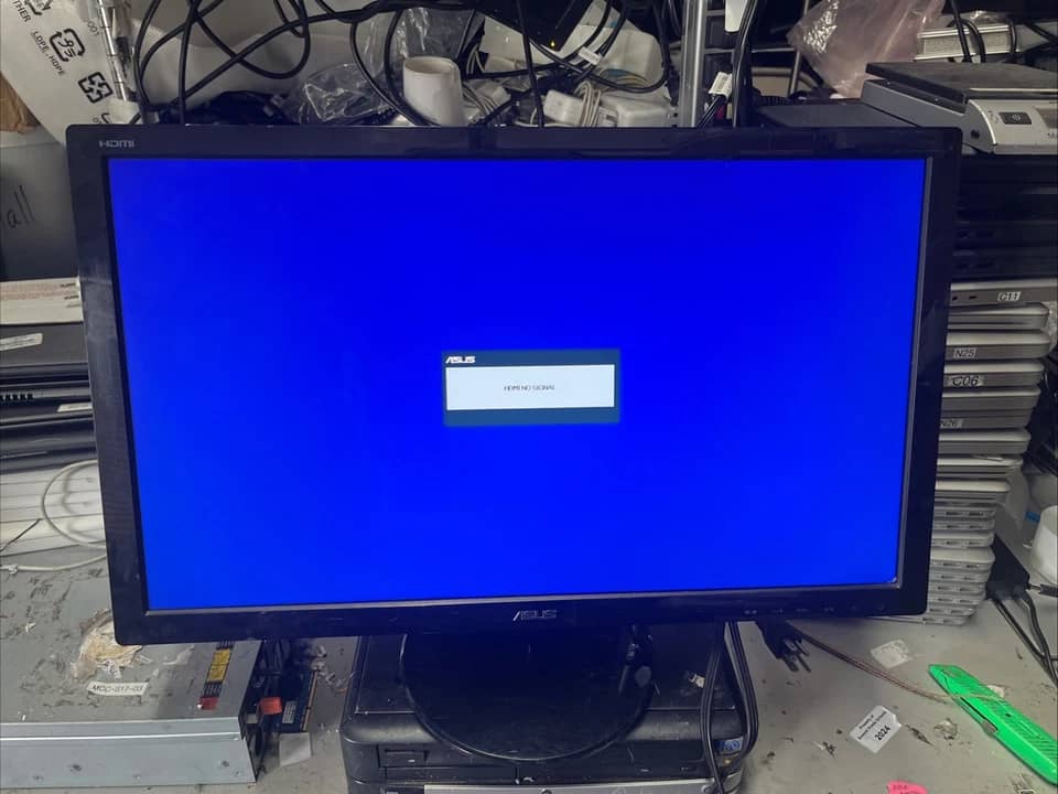 ASUS VE247H Monitors