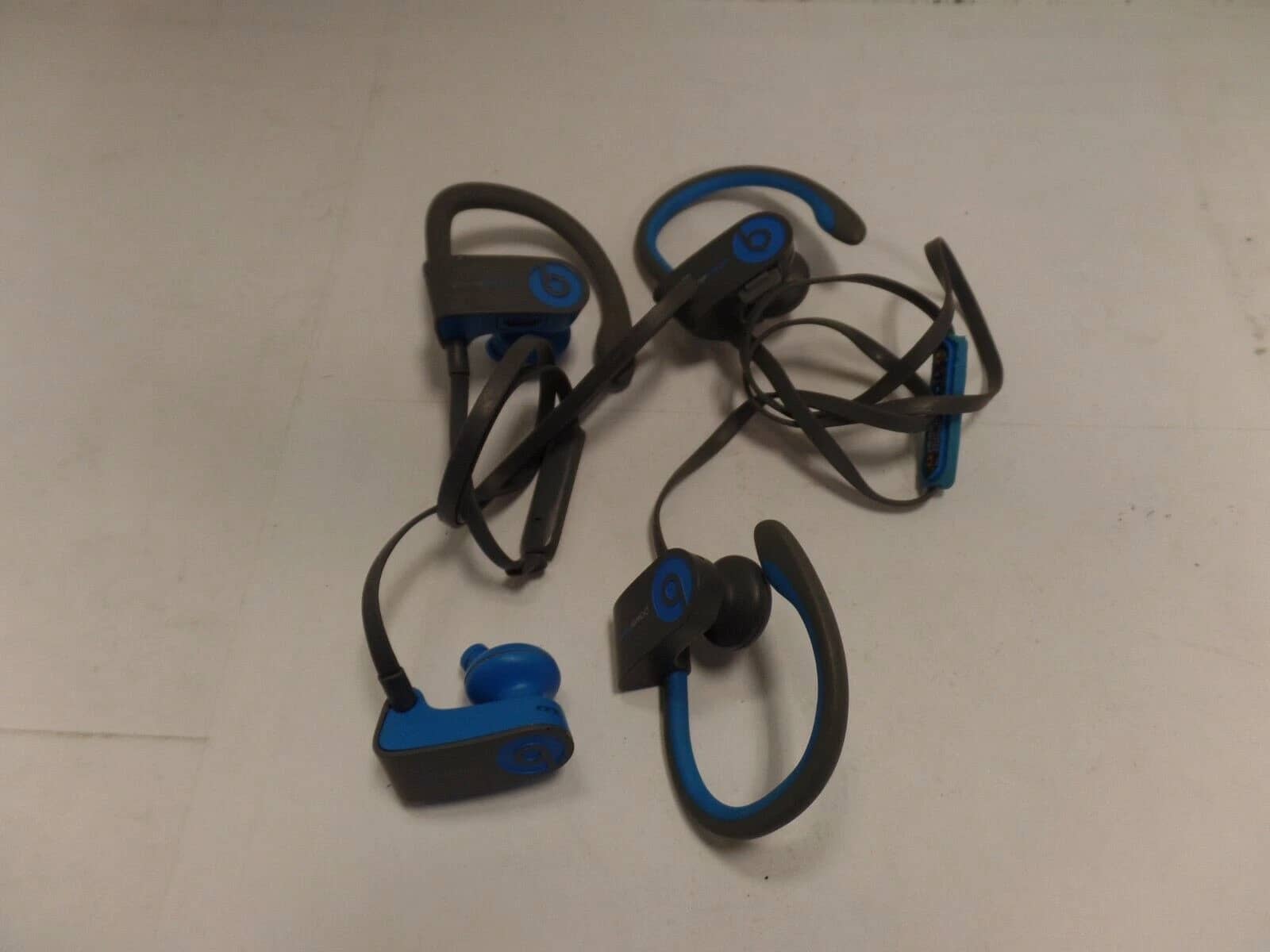 Beats Powerbeats2 Headphones & Earbuds Blue New