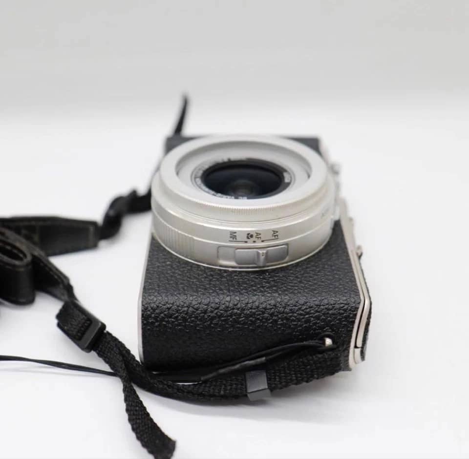 Panasonic LUMIX LX3 Digital Cameras Black New Body Only