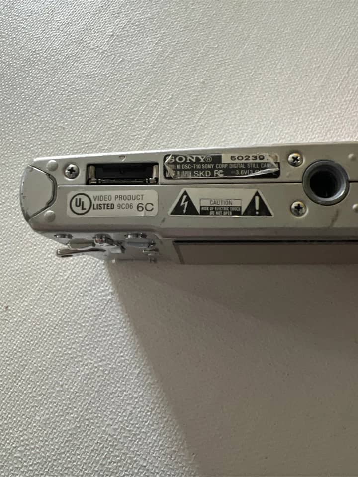 Sony DSC T10 Digital Cameras Black New Body Only
