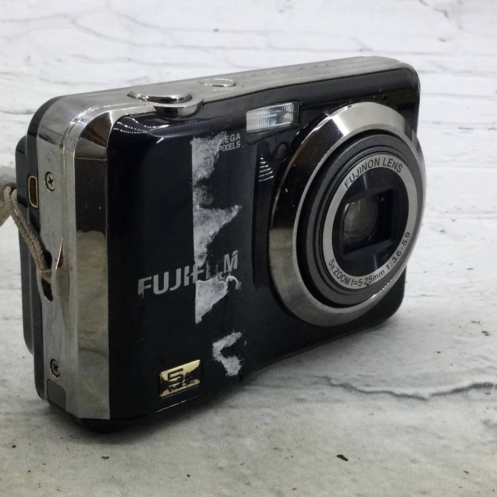 Fujifilm FinePix A Series AX200 Digital Cameras Black New Body Only