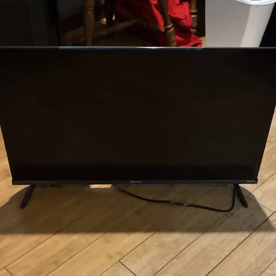 Hisense 32H4030F3 TVs