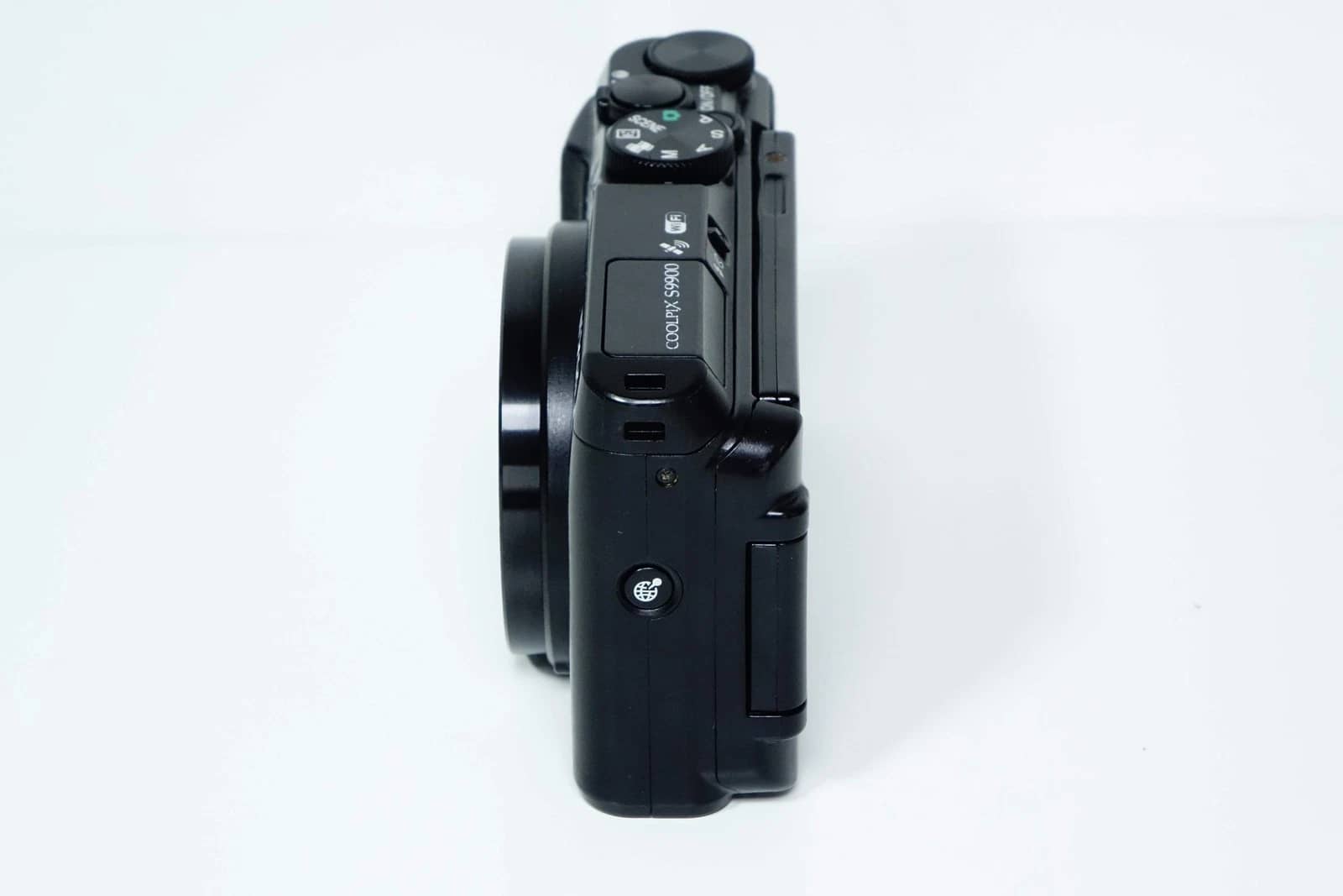 Nikon COOLPIX S9900 Digital Cameras Black New Body Only