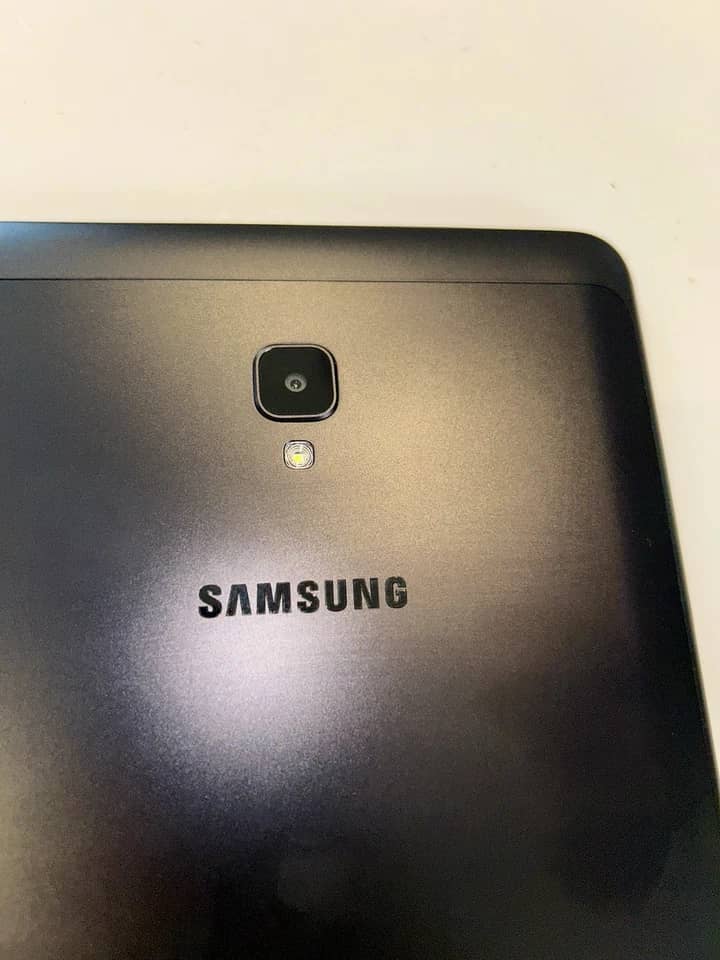 Samsung Galaxy Tab A (2017) Tablets