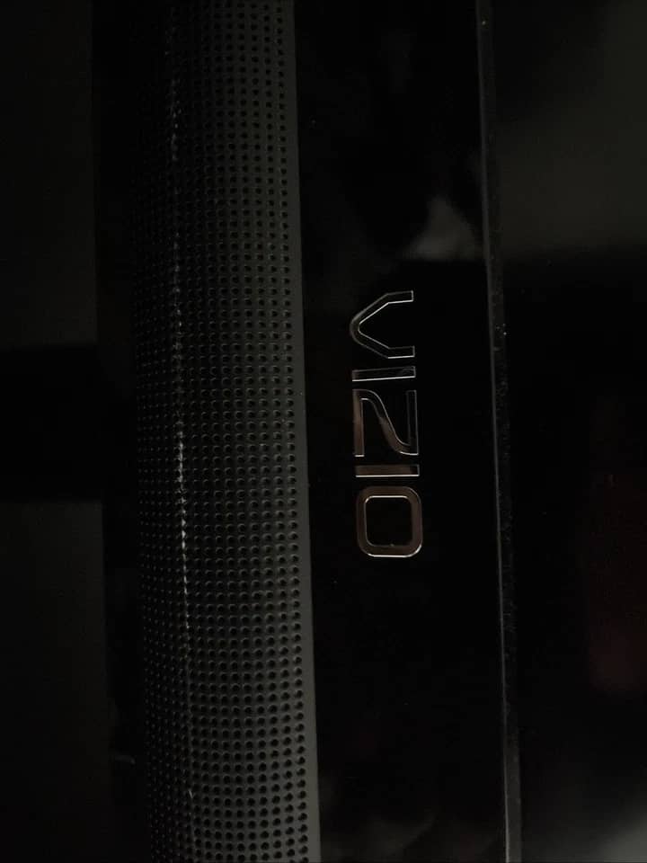 VIZIO V-Series V705-H13 TVs